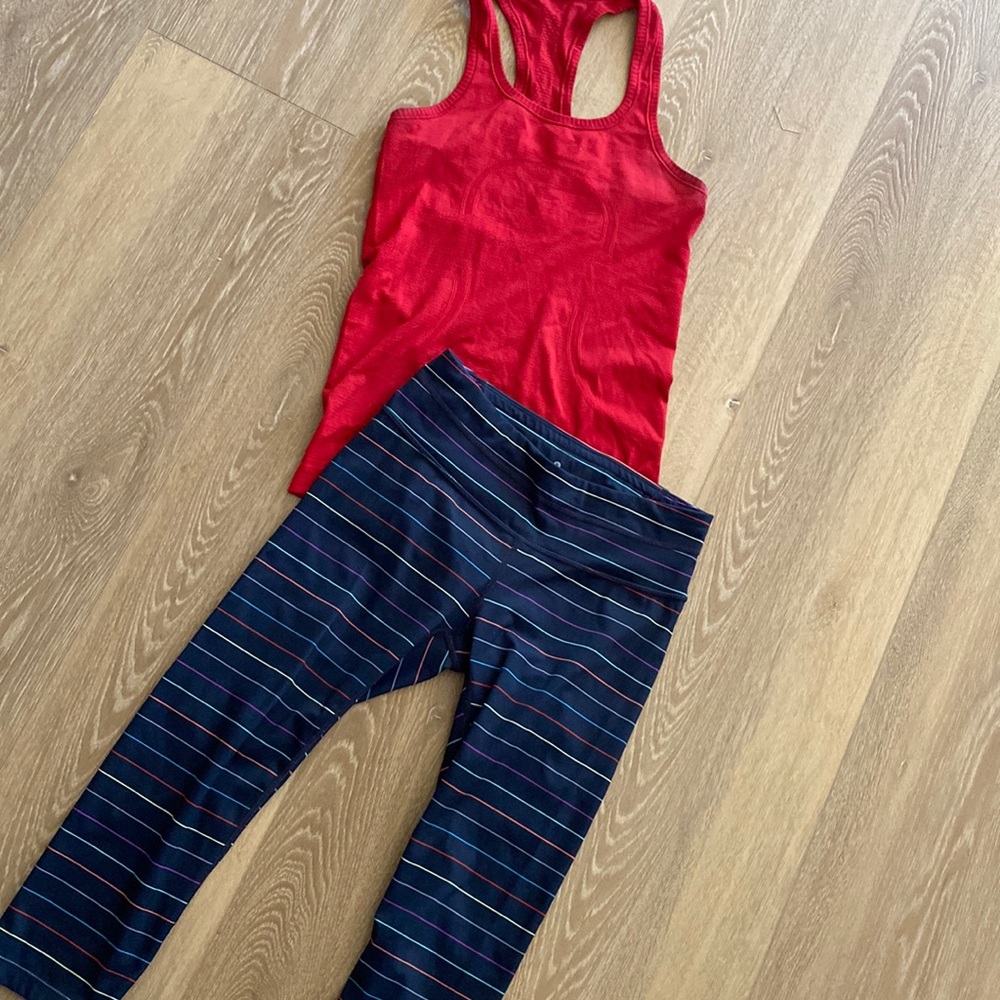 Women’s Athleta Gap capris leggings size XS extra small navy rainbow pride GLOW